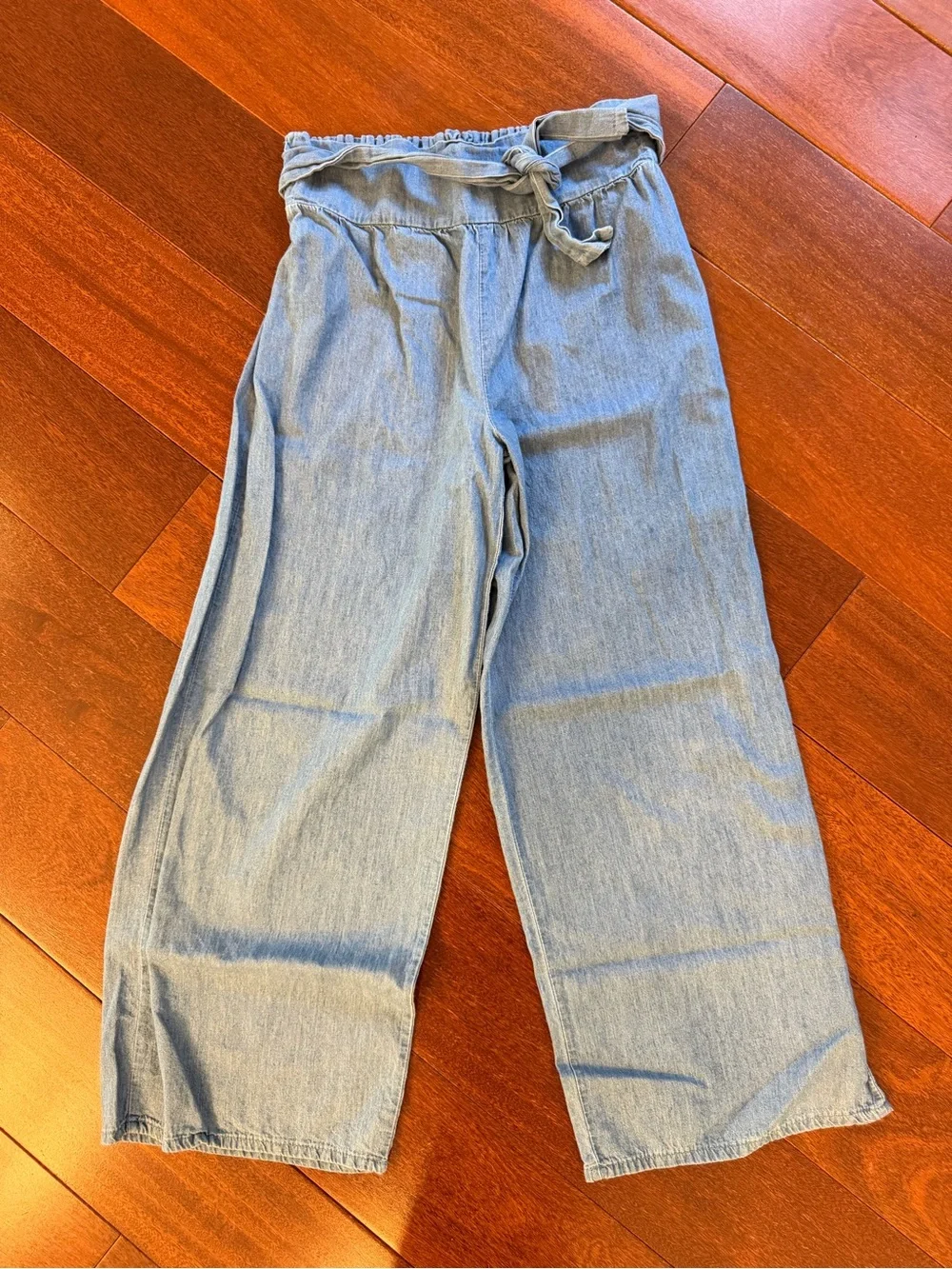 Light Wash Wide Leg Paperbag Waist Jeans